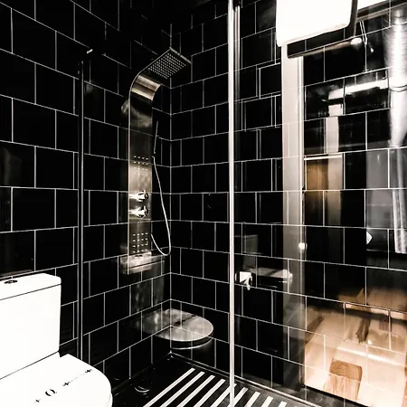 Ho By Olivencia Paseo De Almeria 9